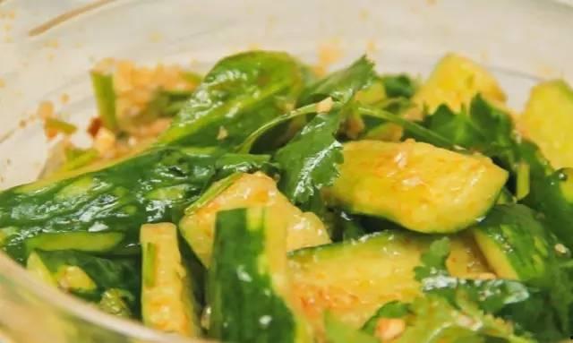 微山热门吃瓜,揭秘当地美食背后的故事与传说