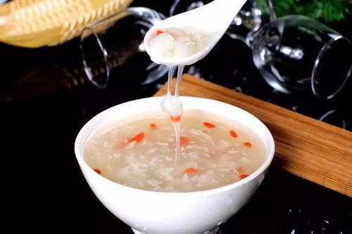 黑茉莉与甜酒吃瓜,一场别开生面的吃瓜盛宴