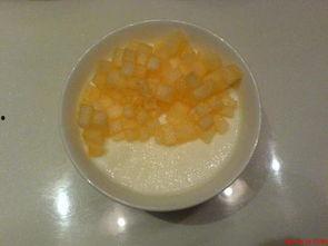 今日份芒果哈密瓜双皮奶,芒果哈密瓜双皮奶，双重口感尽享美味时光