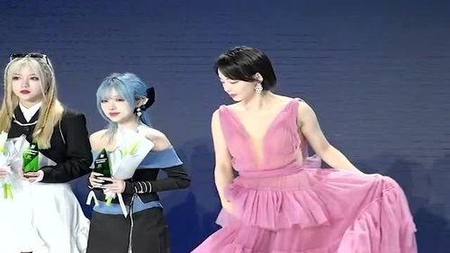 明星网红同框合集,明星网红同框盛宴精彩瞬间大盘点