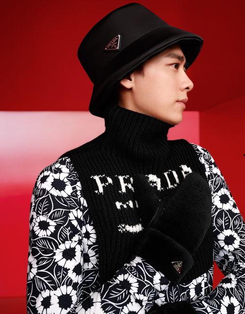 明星网红穿耐克熊猫,时尚潮流风向标