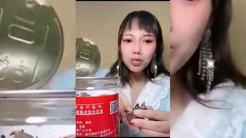 黑蒜姐吃哈密瓜,黑蒜姐的哈密瓜美食之旅