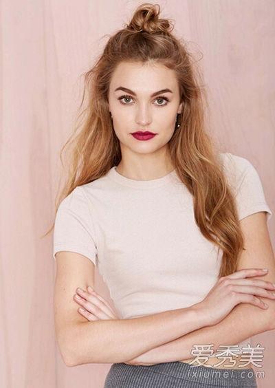 明星网红半披卷发,明星网红引领时尚新潮流