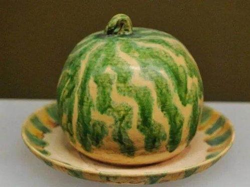 历史热门吃瓜事件,那些让人津津乐道的吃瓜大事件