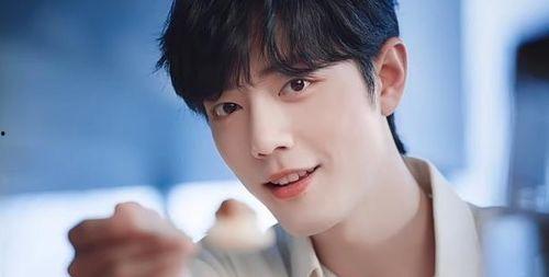 肖战今日吃瓜最新视频,幕后真相大曝光！