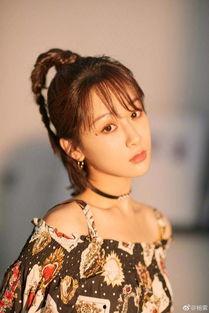 杨紫今日头条吃瓜,揭秘娱乐圈幕后故事