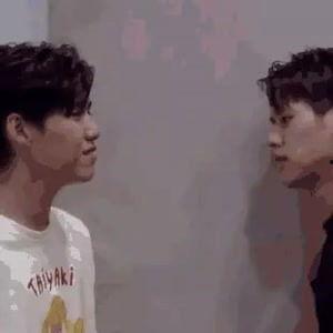 泡泡吃瓜热门,揭秘网络热门话题背后的真相与笑料