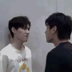 泡泡吃瓜热门,揭秘网络热门话题背后的真相与笑料