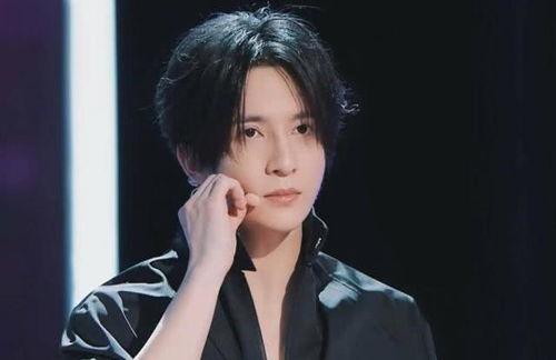 明星网红袁野简介资料,从网红到明星，揭秘他的成长之路